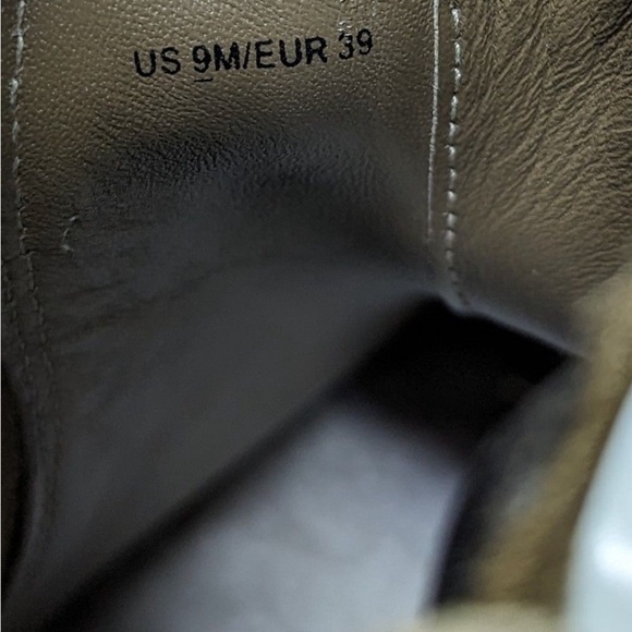 Vince Warren Suede High Top Slip-On Sneakers/Boots, Tan-Sz 9M lamb fur - Picture 8 of 8